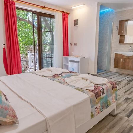 Club Pink Palace Hotel Олюденіз Екстер'єр фото